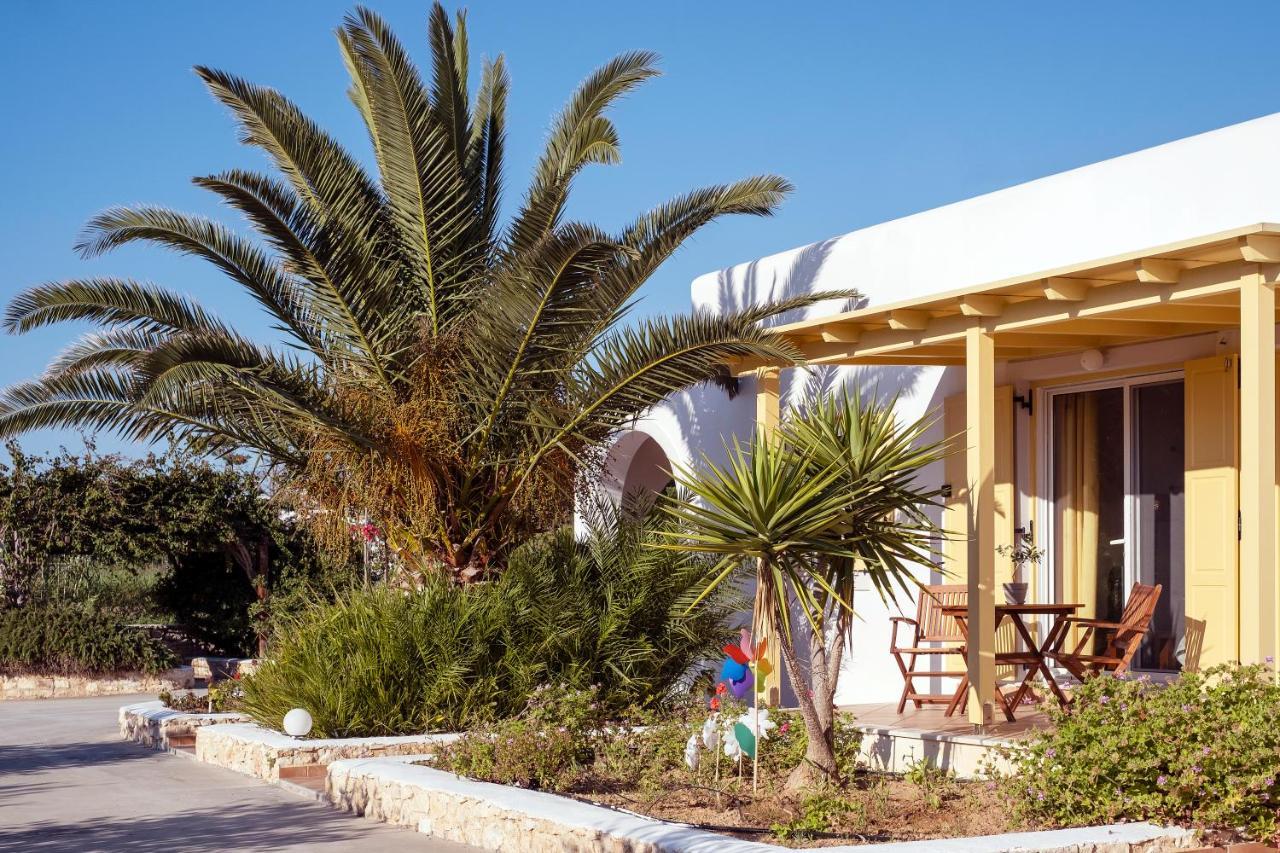 Paktia Villas ปาริเกีย ภายนอก รูปภาพ